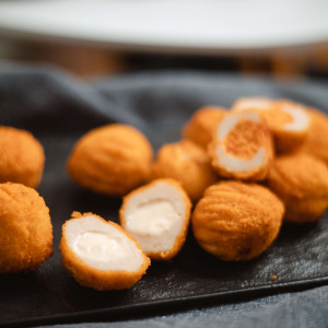 VALDOR Sajtos Minigolyó 500g